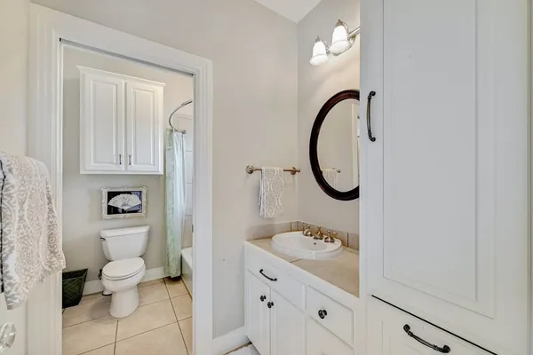 $5,200 | 1005 Ottawa Drive, Austin, TX 78733