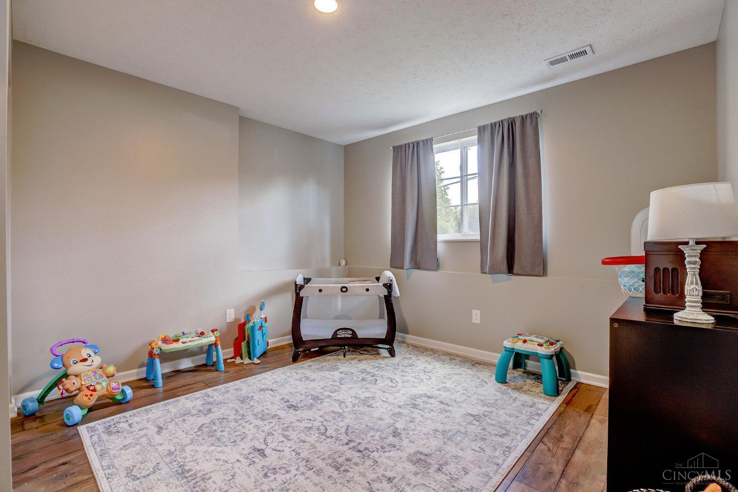 4041 Shaker Road Franklin, OH 45005 - Photo 25 of 38 Gallery Image 25