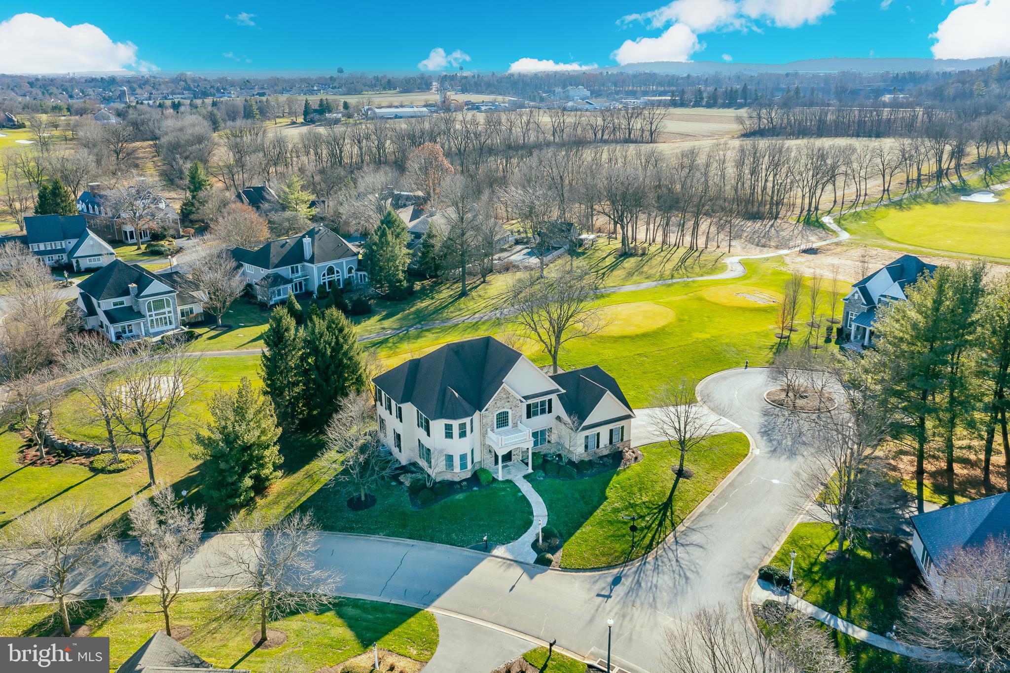 16 Pinnacle Point Lititz, PA 17543 - Photo 7 of 53 Gallery Image 7