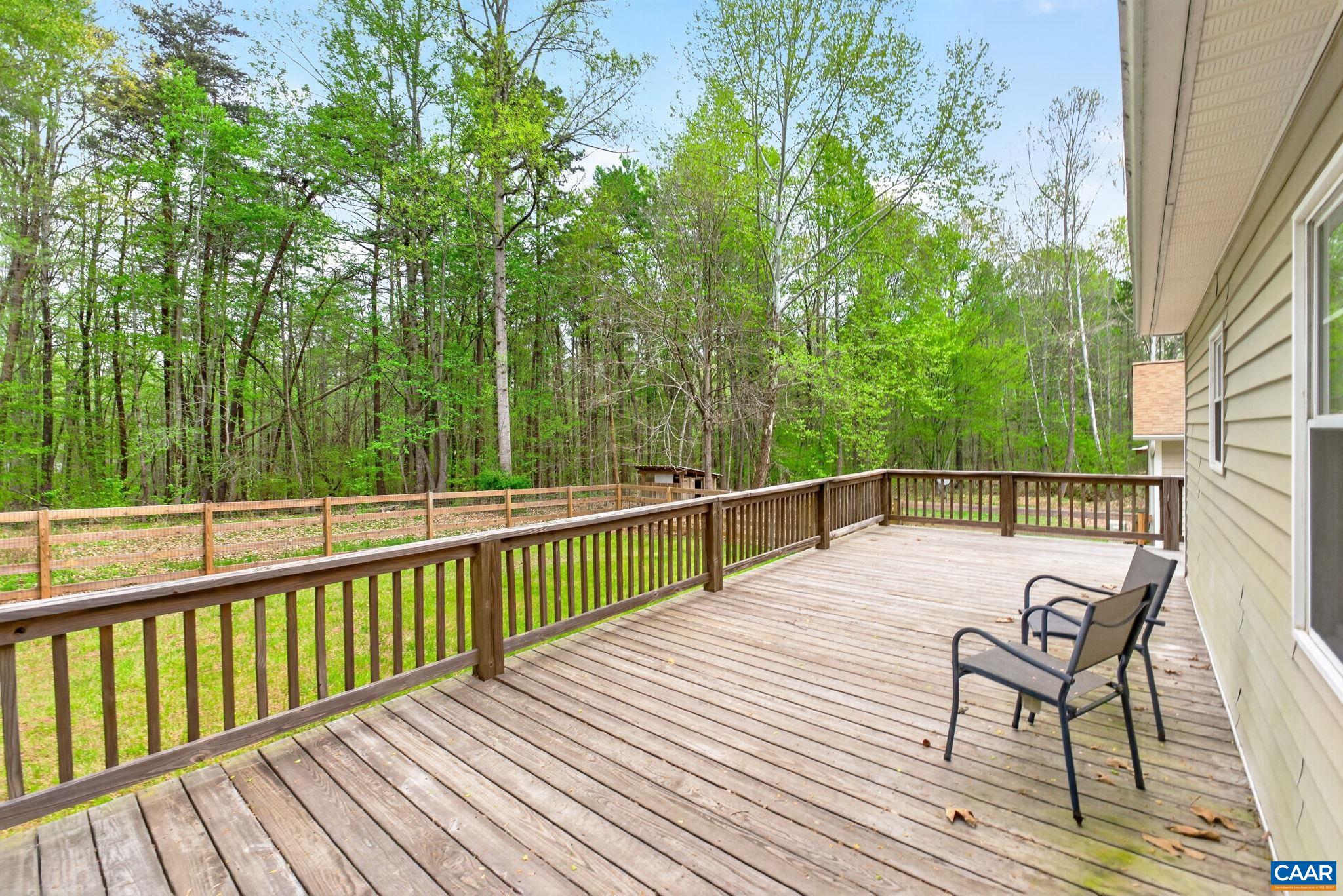 673 Cedar Lane Road Palmyra, VA 22963 - Photo 35 of 47 a view of balcony with wooden floor and seating space