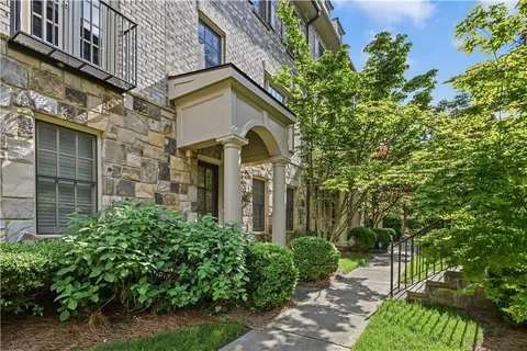 $899,000 | 3668 Brookhaven Manor Crossing Northeast, Atlanta, GA 30319
