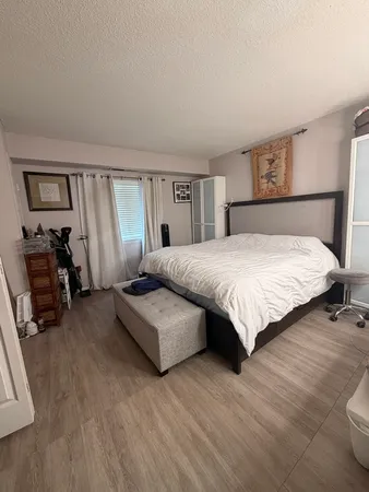 $194,900 | 5500 Lincoln Avenue, Unit 507W, Morton Grove, IL 60053