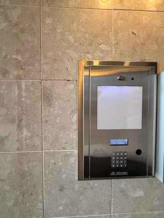 $194,900 | 5500 Lincoln Avenue, Unit 507W, Morton Grove, IL 60053