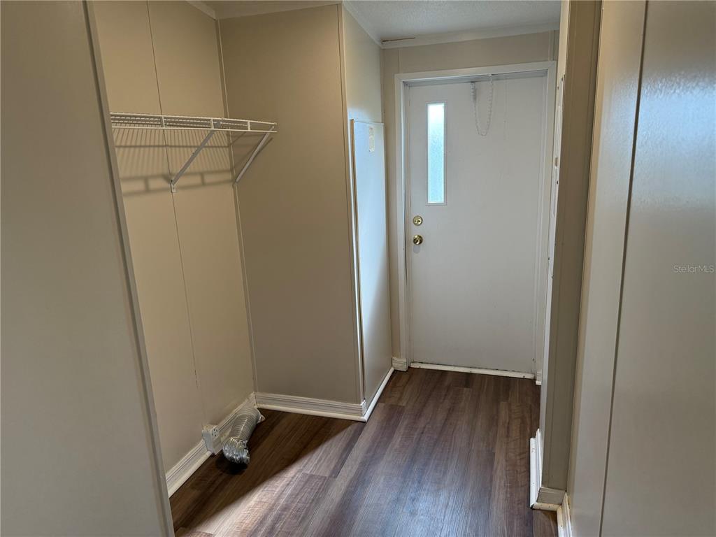 340 South Hankin Road Bartow, FL 33830 - Photo 10 of 16 a view of utility room