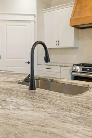 $749,900 | 519 South Bunker Hill Road, Colfax, NC 27235