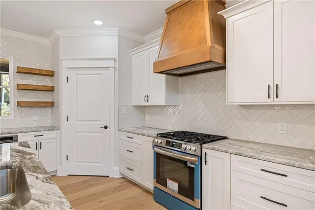 $749,900 | 519 South Bunker Hill Road, Colfax, NC 27235