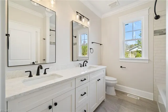 $749,900 | 519 South Bunker Hill Road, Colfax, NC 27235