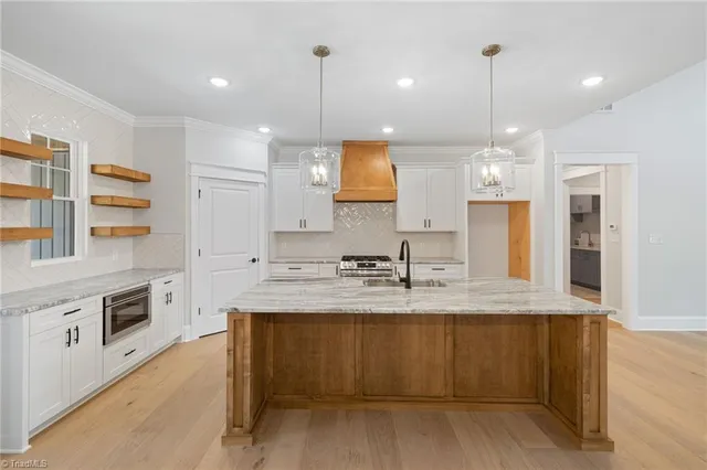 $749,900 | 519 South Bunker Hill Road, Colfax, NC 27235