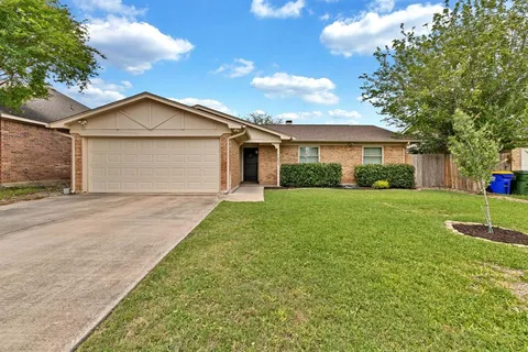 $340,000 | 6553 Blue Grass Drive, Watauga, TX 76148
