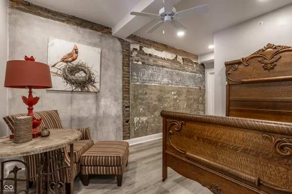 $2,000 | 108 West Main Street, Unit A, Thorntown, IN 46071