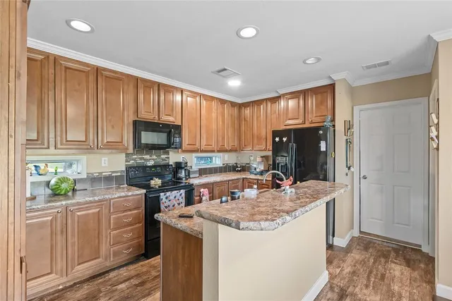 $245,000 | 5426 Highway 90, Madisonville, TX 77864