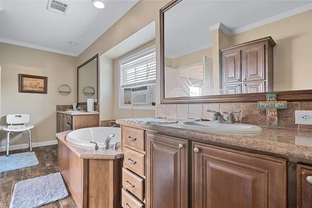 $245,000 | 5426 Highway 90, Madisonville, TX 77864