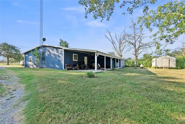 $245,000 | 5426 Highway 90, Madisonville, TX 77864