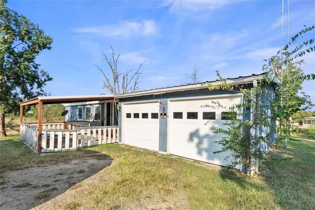 $245,000 | 5426 Highway 90, Madisonville, TX 77864