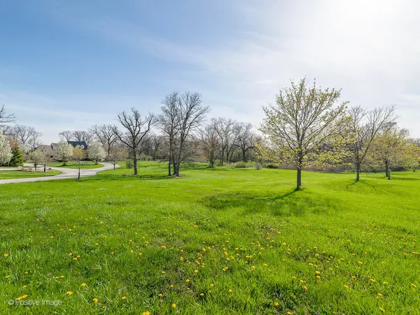 $949,999 | 215 Oak Brook Road, Oak Brook, IL 60523