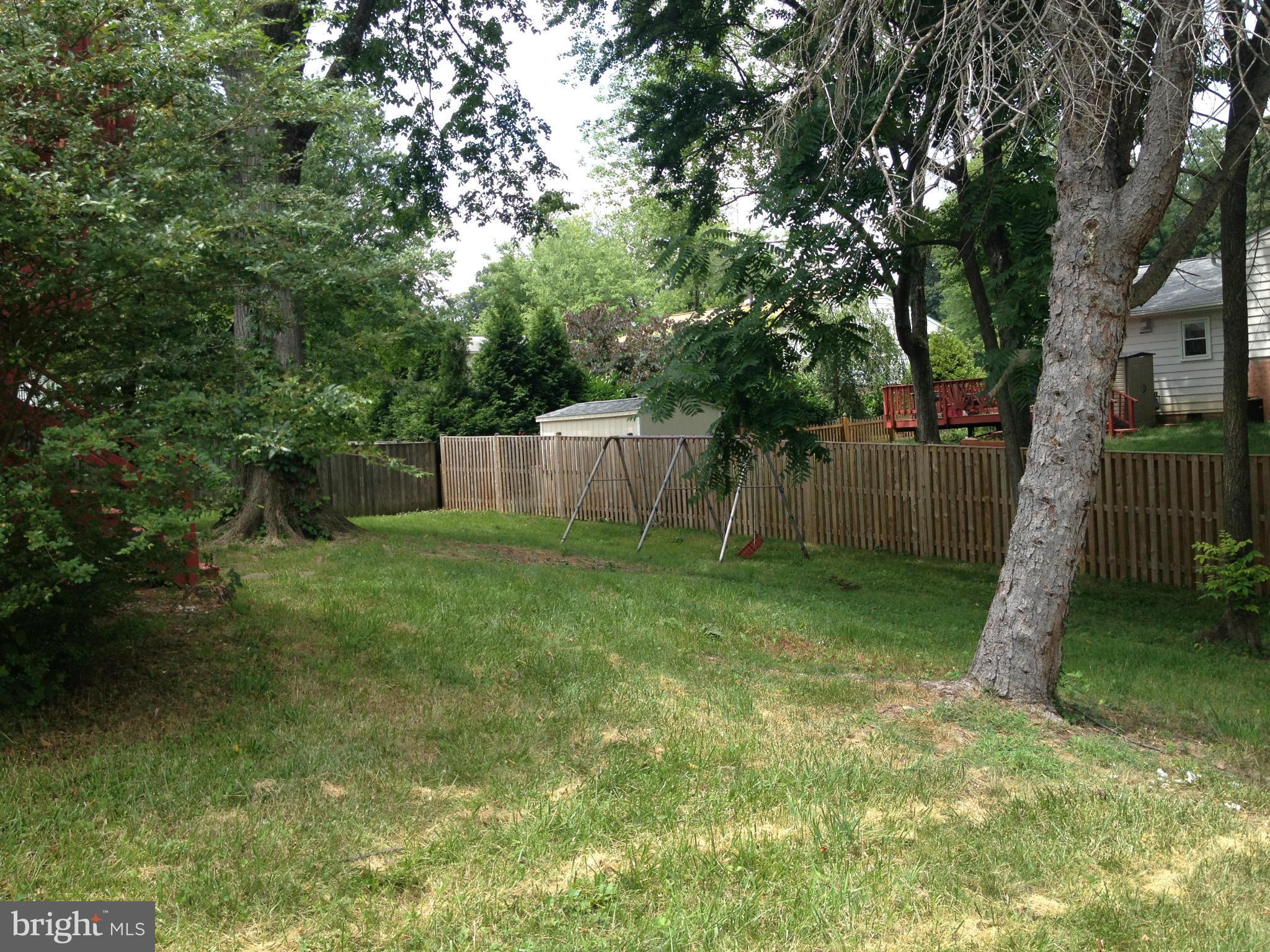 13618 Poplar Tree Road Chantilly, VA 20151 - Photo 26 of 29 Exterior (General)