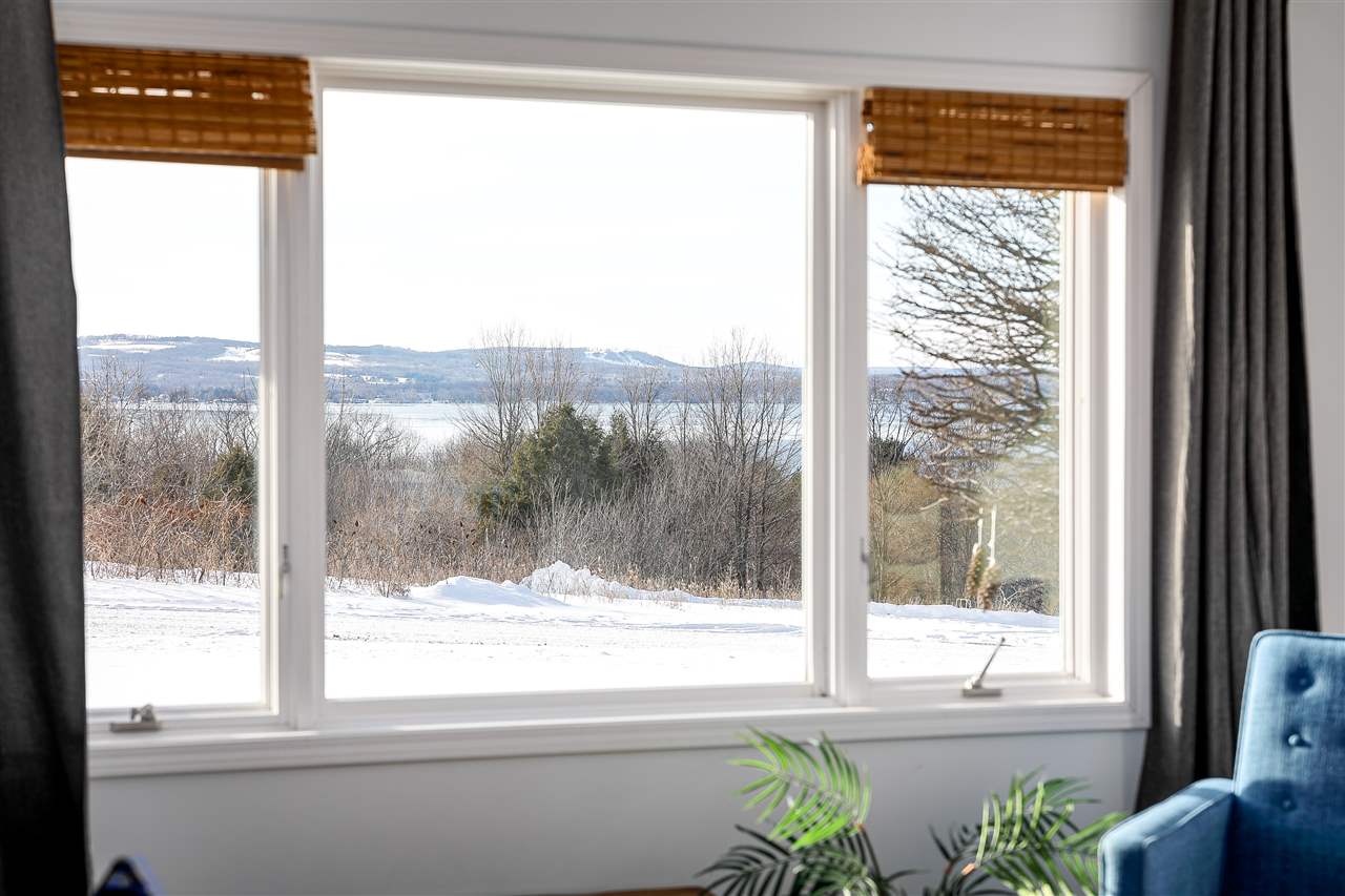 7370 Westwind Road Traverse City, MI 49686 - Photo 28 of 41 1884456-27.JPG