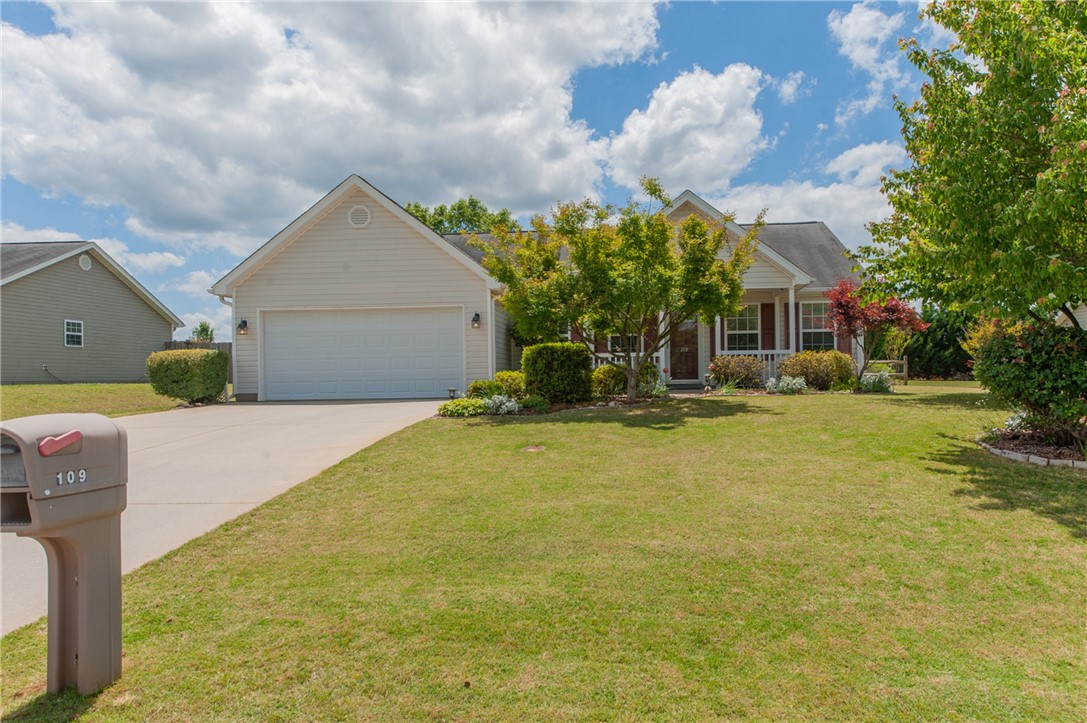 109 Baltic Avenue Anderson, SC 29621 - Photo 3 of 29 Gallery Image 3