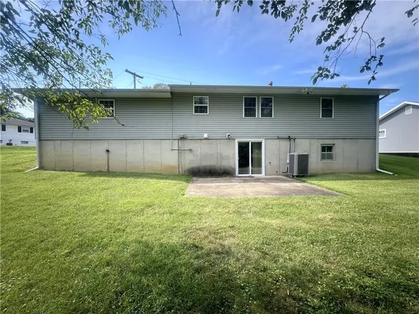 $205,000 | 40 10th Street, Chillicothe, MO 64601