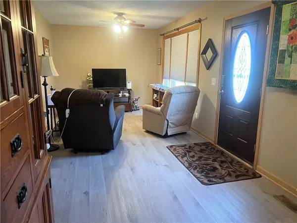 $205,000 | 40 10th Street, Chillicothe, MO 64601