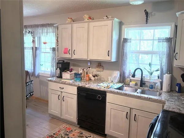 $205,000 | 40 10th Street, Chillicothe, MO 64601