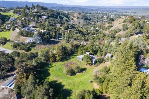 $4,200,000 | 27600 Altamont Road, Los Altos Hills, CA 94022