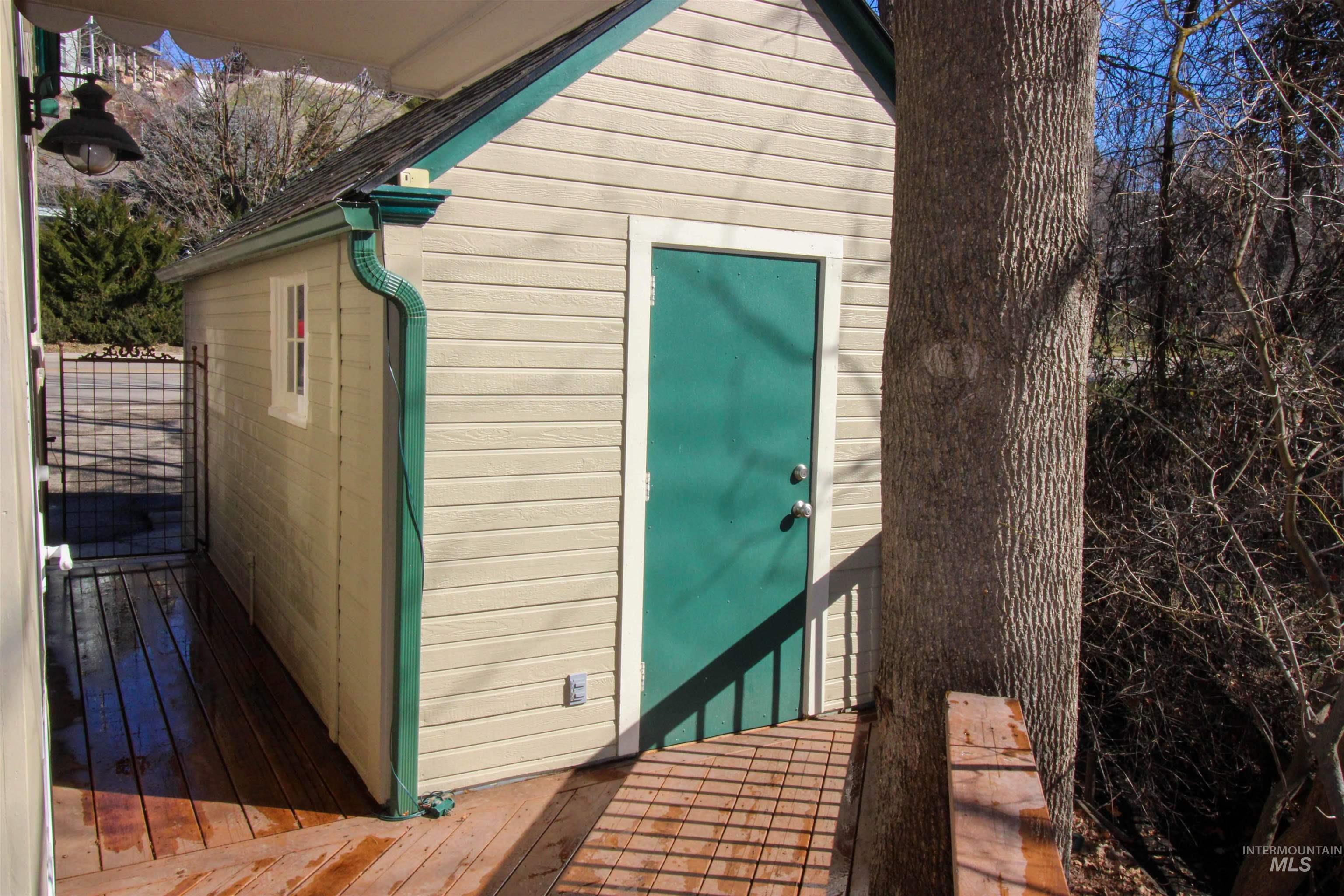 2551 West Hill Road Boise, ID 83702 - Photo 24 of 24 View of shed