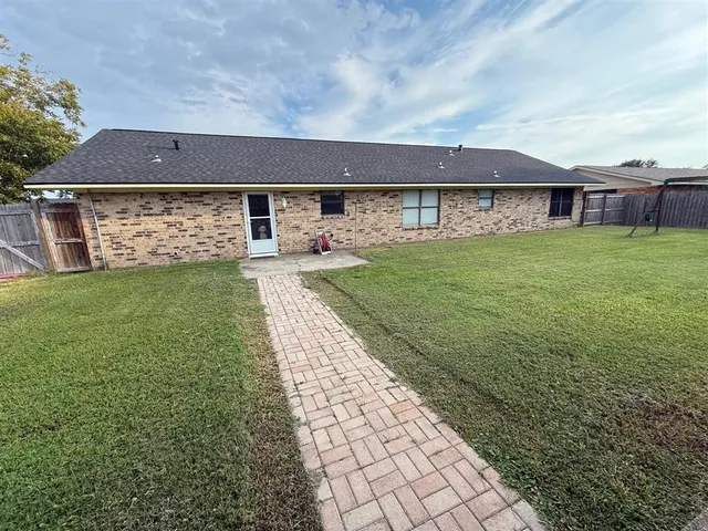 $210,000 | 519 Magnolia Drive, Jennings, LA 70546