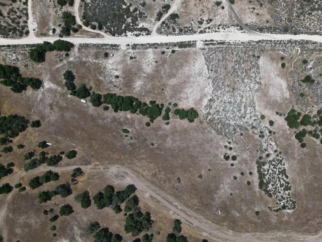 a view of a water heater