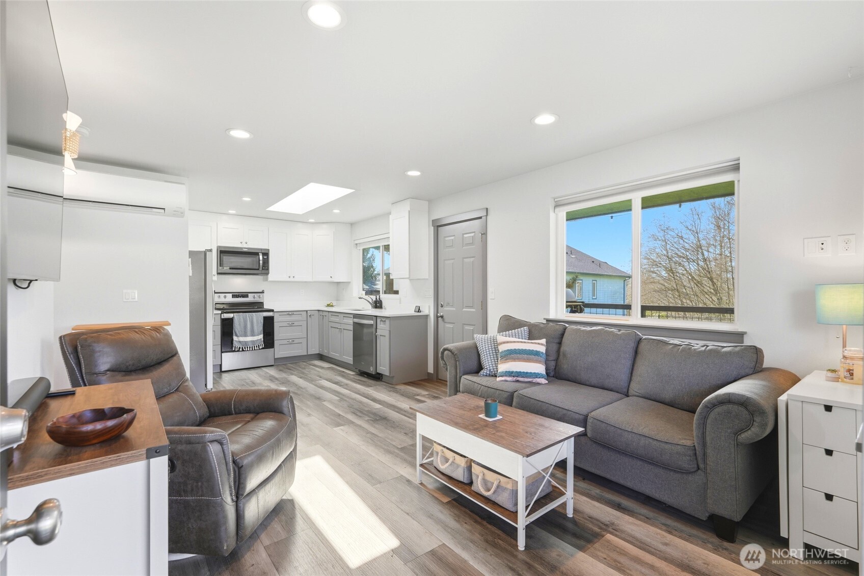 8114 Riverview Road Snohomish, WA 98290 - Photo 3 of 19