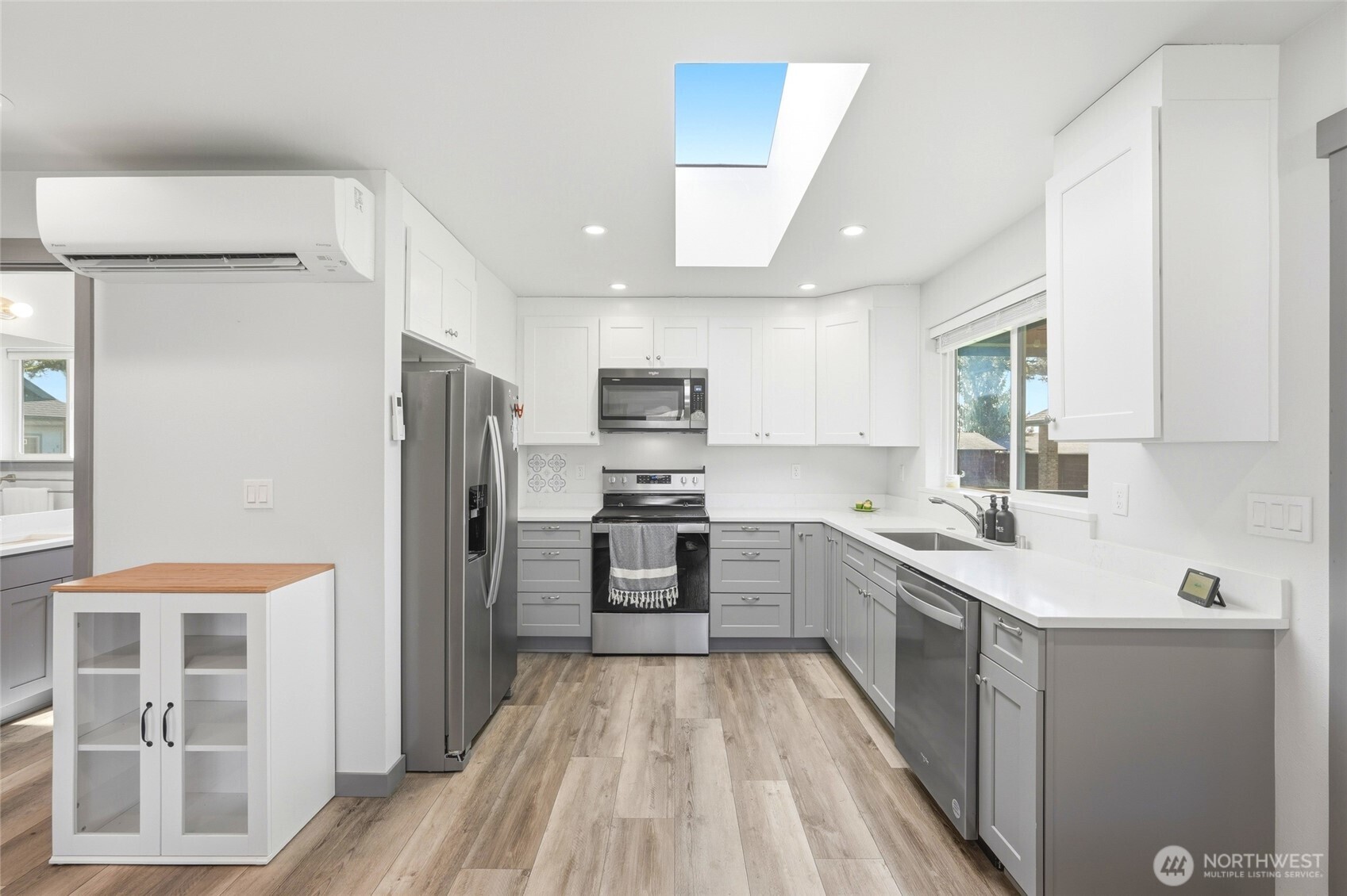 8114 Riverview Road Snohomish, WA 98290 - Photo 8 of 19