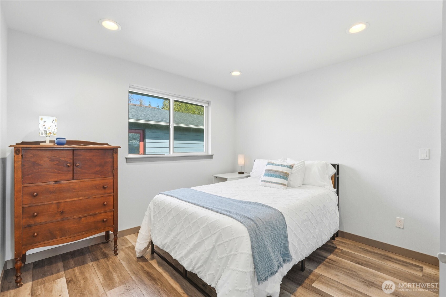 8114 Riverview Road Snohomish, WA 98290 - Photo 10 of 19