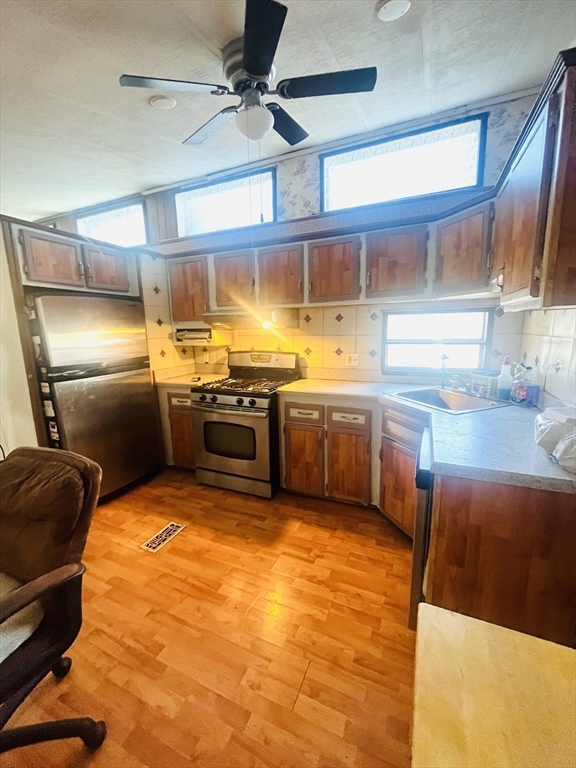 103 Edbert Street Chicopee, MA 01020 - Photo 2 of 9 Gallery Image 2