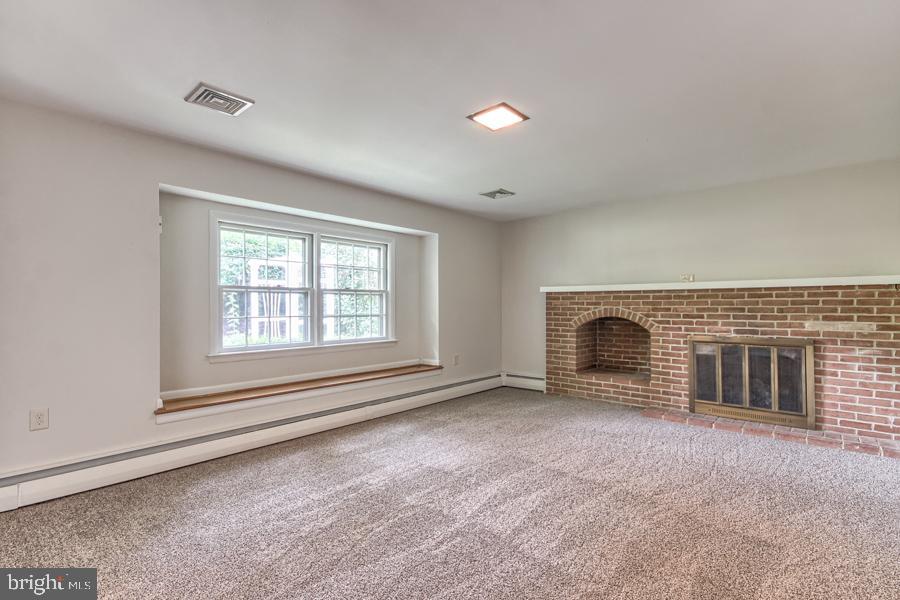 504 Colony Road Camp Hill, PA 17011 - Photo 8 of 14 Gallery Image 8