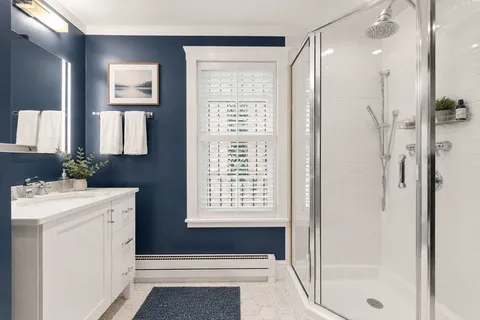 $1,825,000 | 194 West Brookline Street, Unit 1, Boston, MA 02118