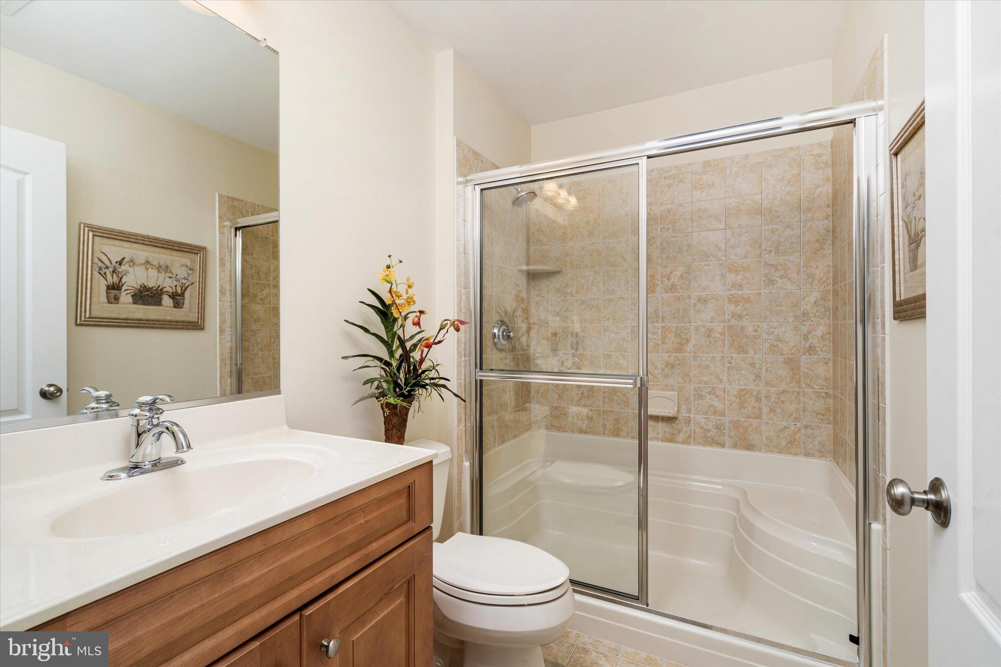 4 Monaco Drive Hamilton, NJ 08691 - Photo 31 of 39 Second Level Guest Bathroom