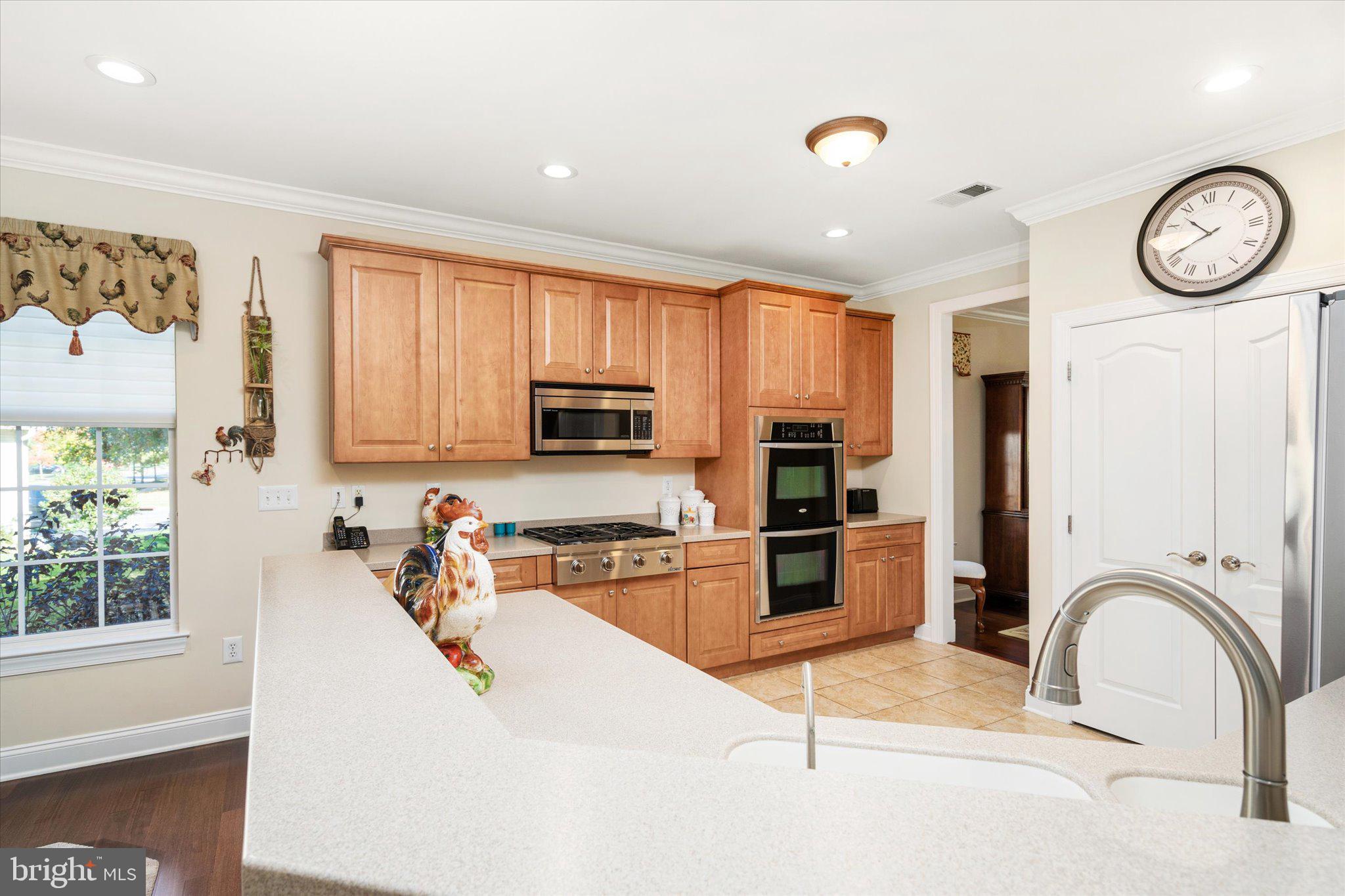 4 Monaco Drive Hamilton, NJ 08691 - Photo 10 of 39 Kitchen