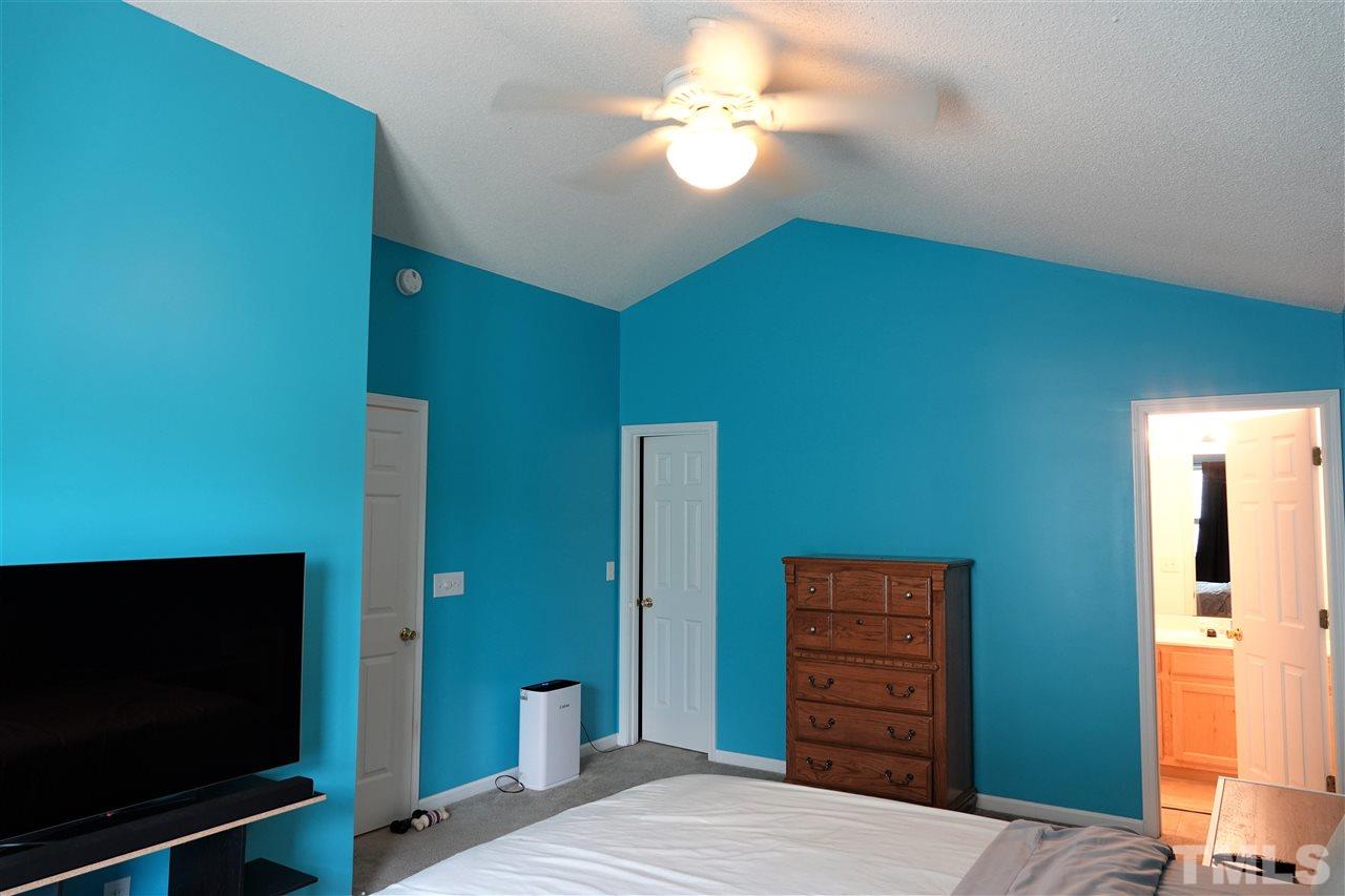 5525 Golden Moss Trail Raleigh, NC 27613 - Photo 21 of 27