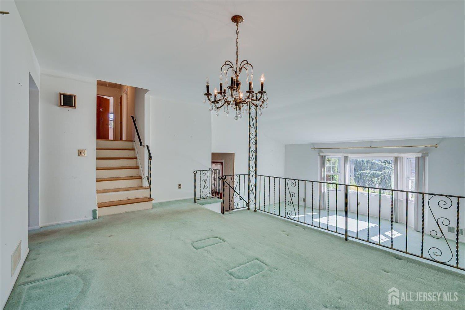 9 Annette Drive Edison, NJ 08820 - Photo 8 of 35