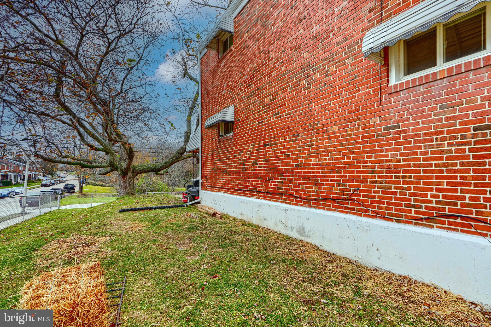 5552 Whitby Road Baltimore, MD 21206 - Photo 25 of 29 a view of a backyard