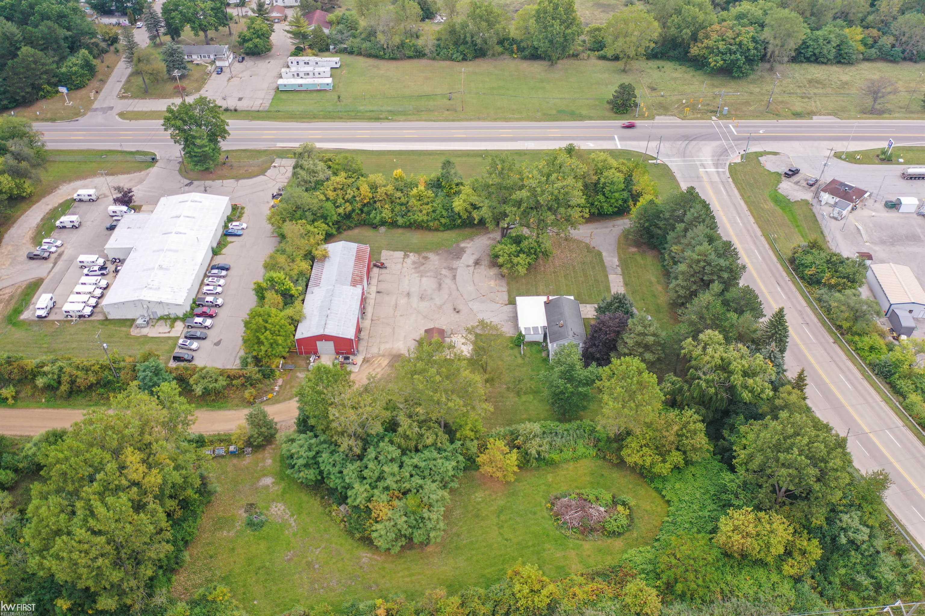 6086 North Lewis Road Mount Morris, MI 48458 - Photo 30 of 30 50189613-fe299790-2409-4a13-b92e-791080f0aaee.JPG