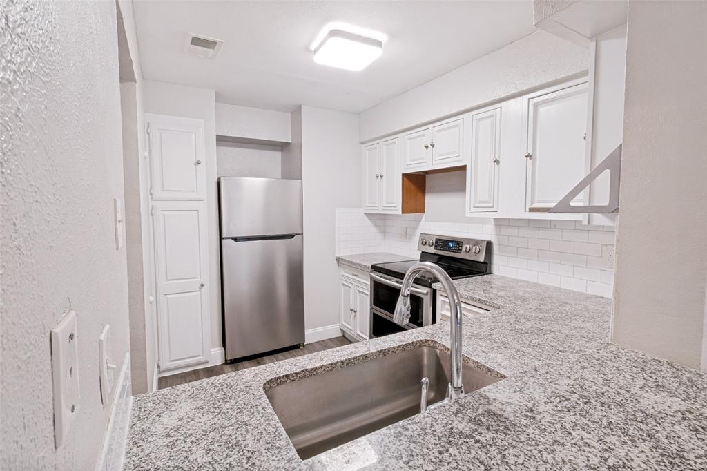 5840 Spring Valley Road, Unit 803 Dallas, TX 75254 - Photo 5 of 12 Gallery Image 5