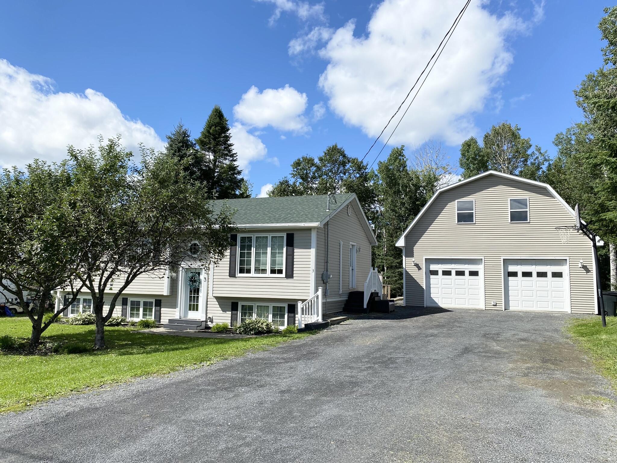 3 Skyview Drive Presque Isle, ME 04769 - Photo 3 of 24 IMG_7983