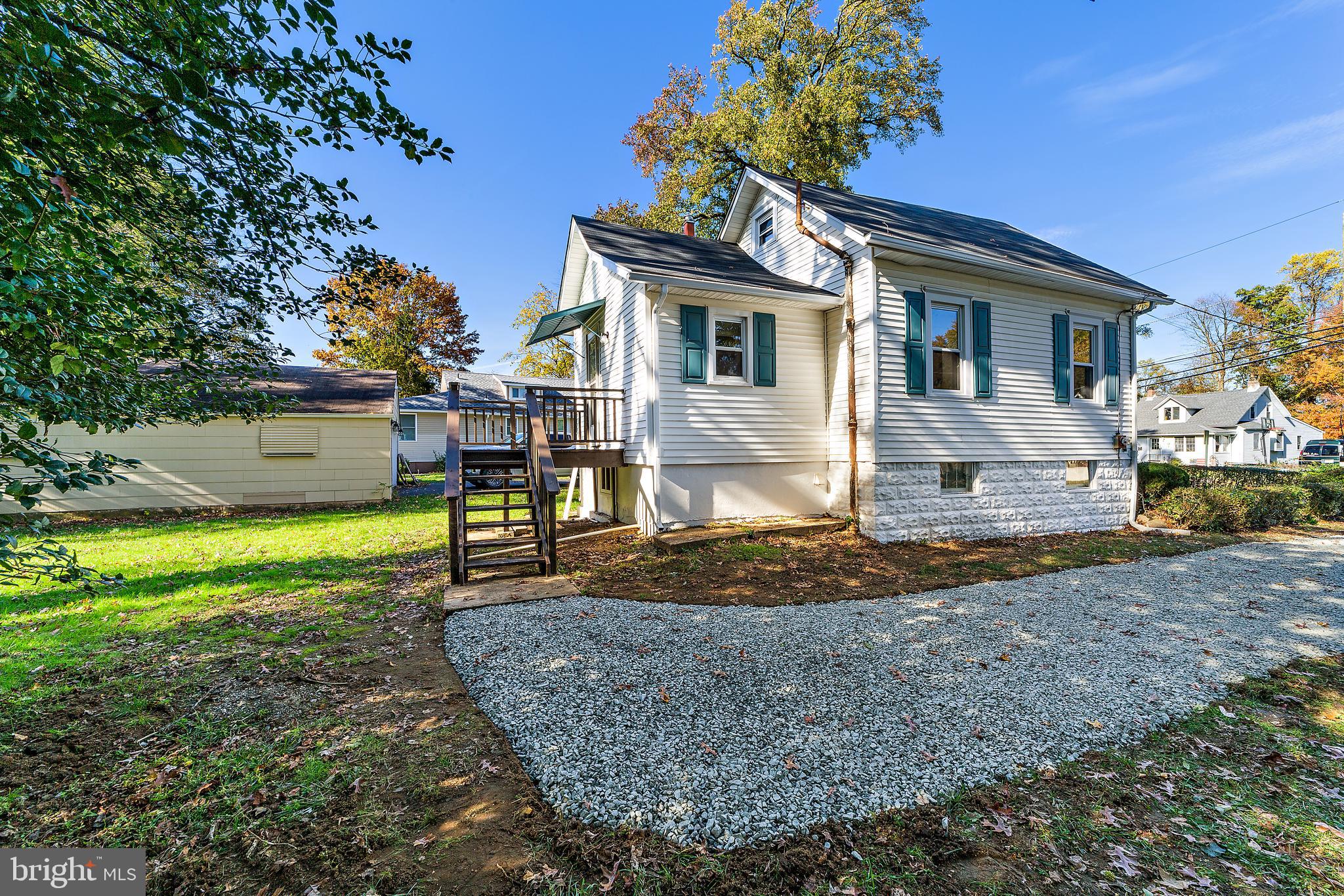30 Frederick Avenue Maple Shade, NJ 08052 - Photo 3 of 25 Gallery Image 3