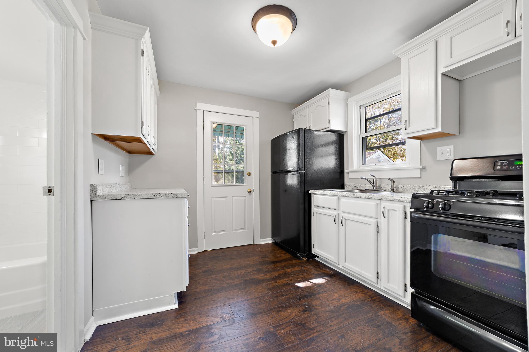 30 Frederick Avenue Maple Shade, NJ 08052 - Photo 5 of 25 Gallery Image 5