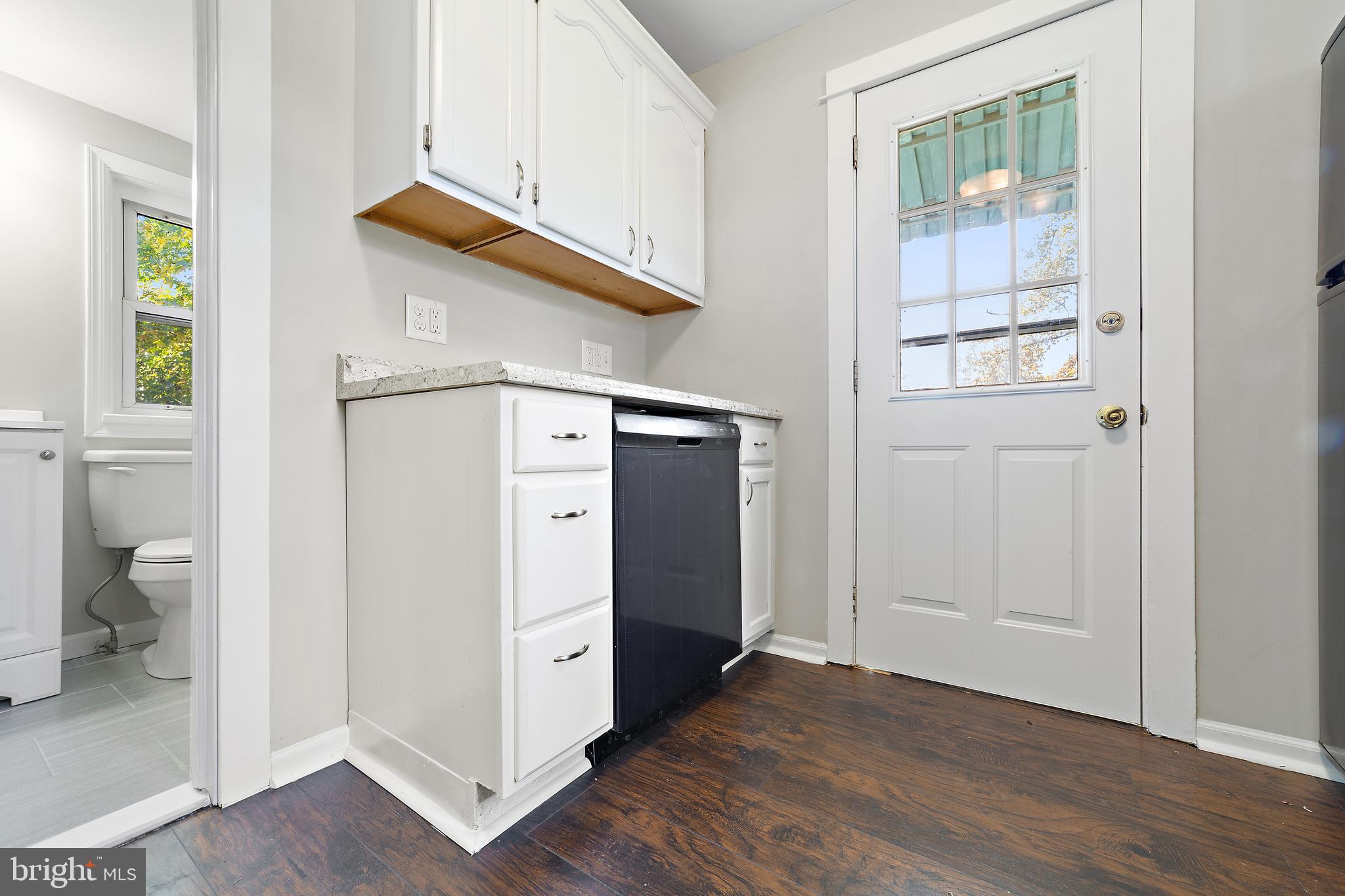 30 Frederick Avenue Maple Shade, NJ 08052 - Photo 7 of 25 Gallery Image 7