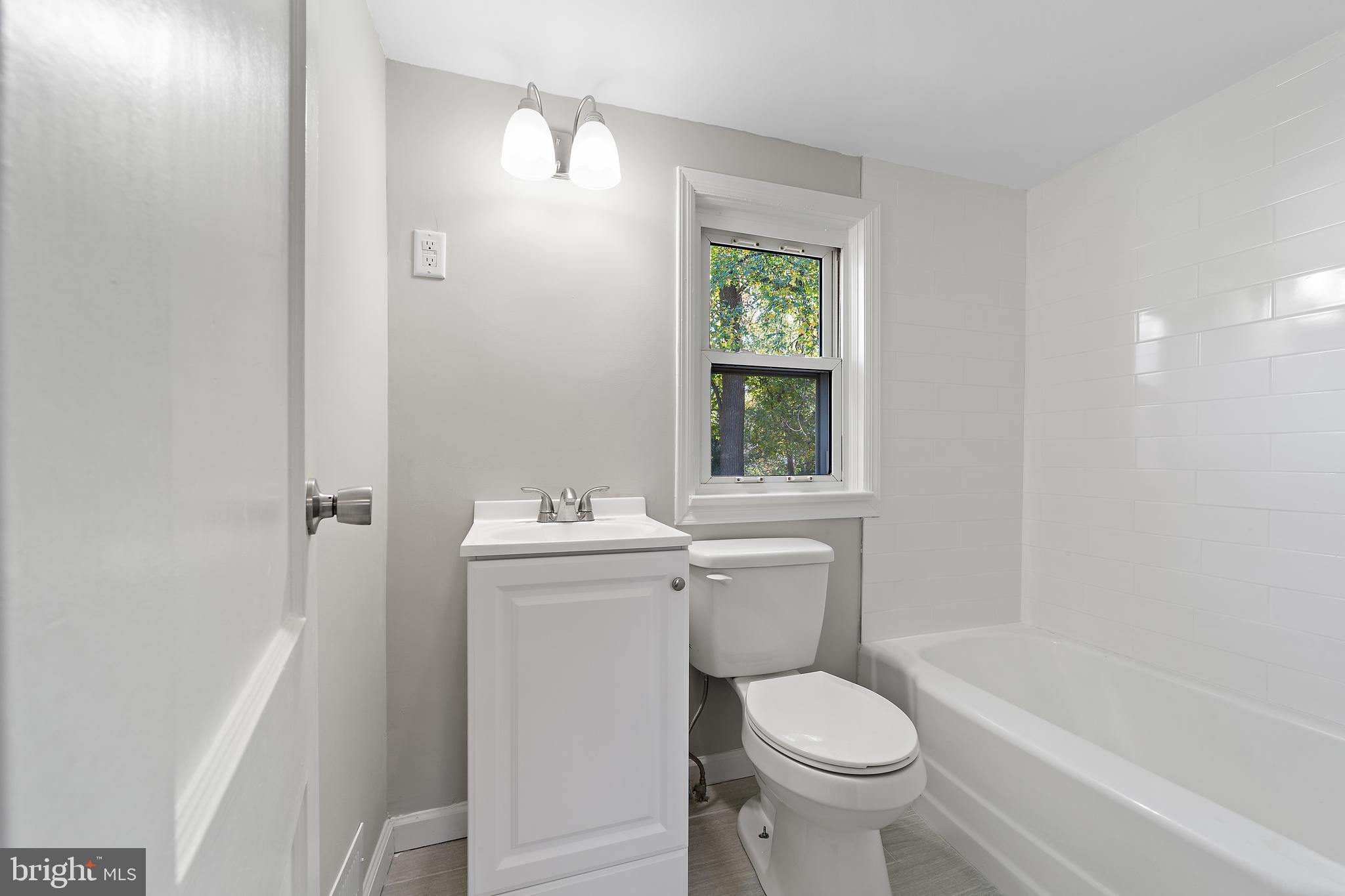 30 Frederick Avenue Maple Shade, NJ 08052 - Photo 8 of 25 Gallery Image 8