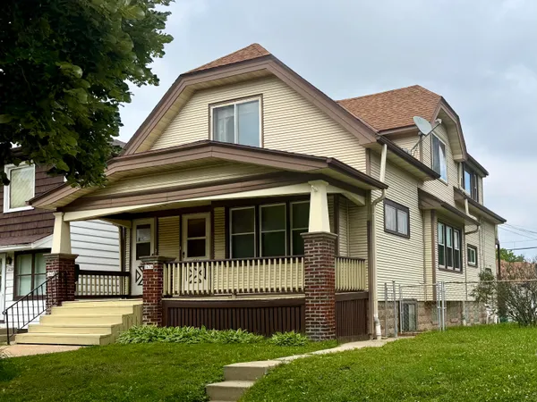 $290,000 | 1634 South 58th Street, Unit 1636, West Allis, WI 53214