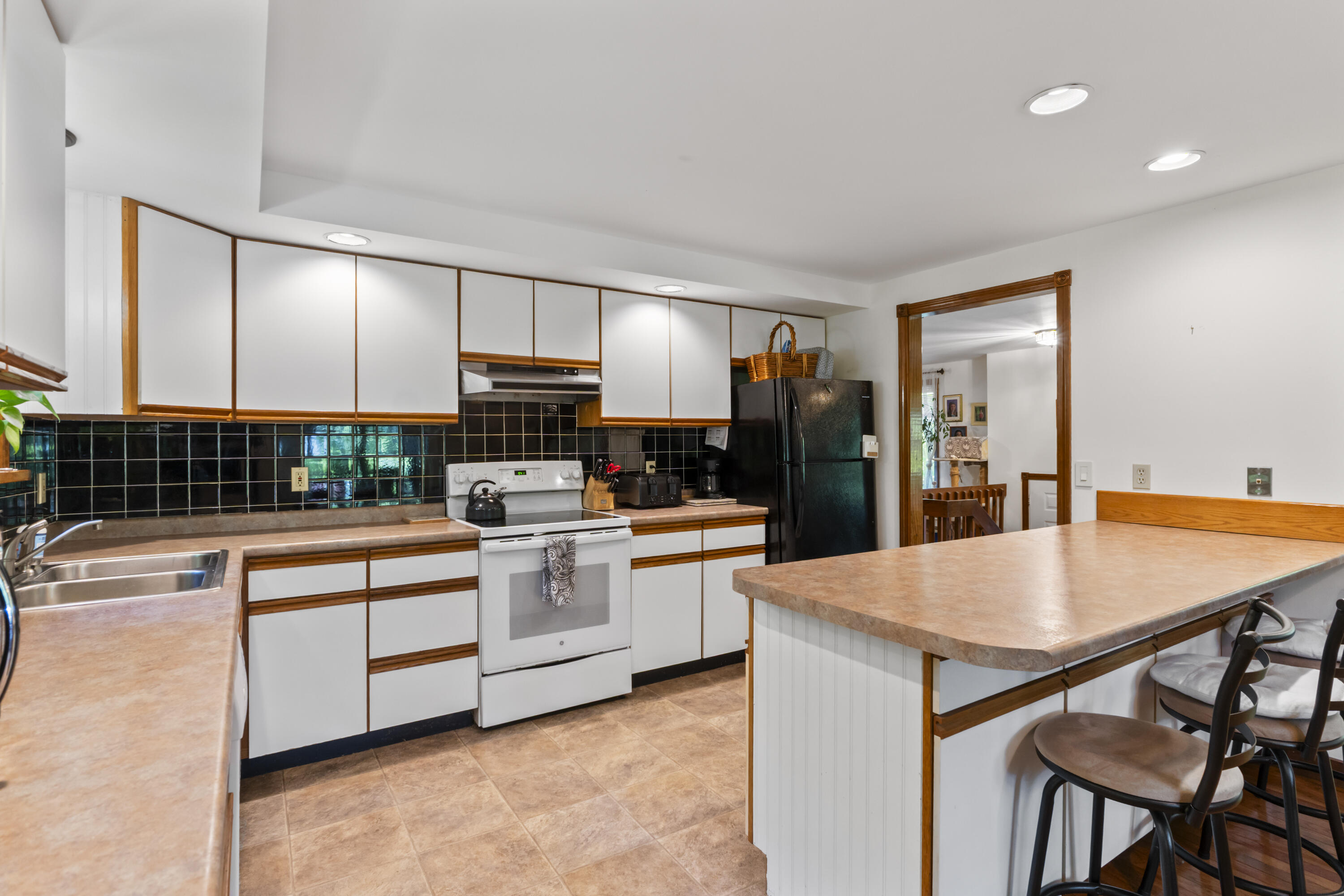 863 Finntown Road Warren, ME 04864 - Photo 22 of 71 863 Finntown Rd_0128