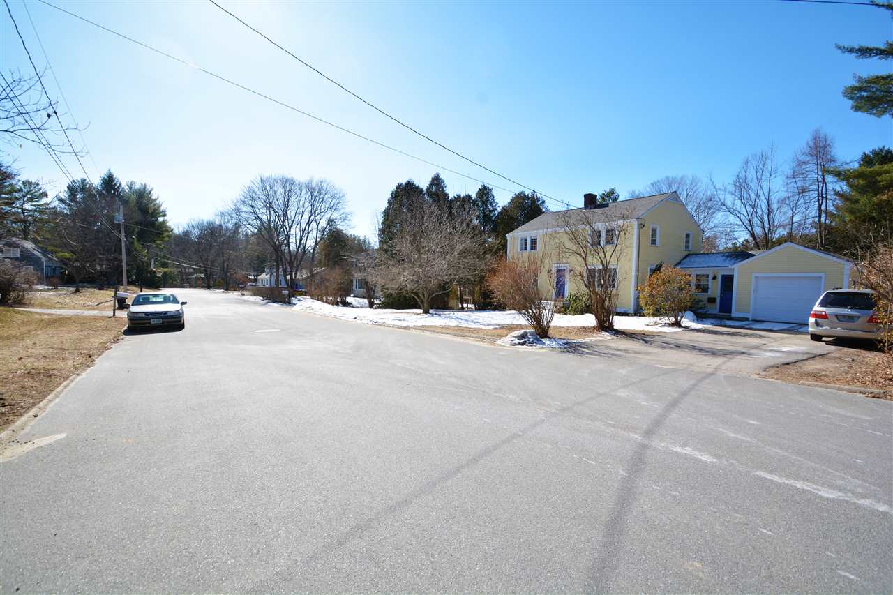 7 Valentine Hill Road Durham, NH 03824 - Photo 34 of 40